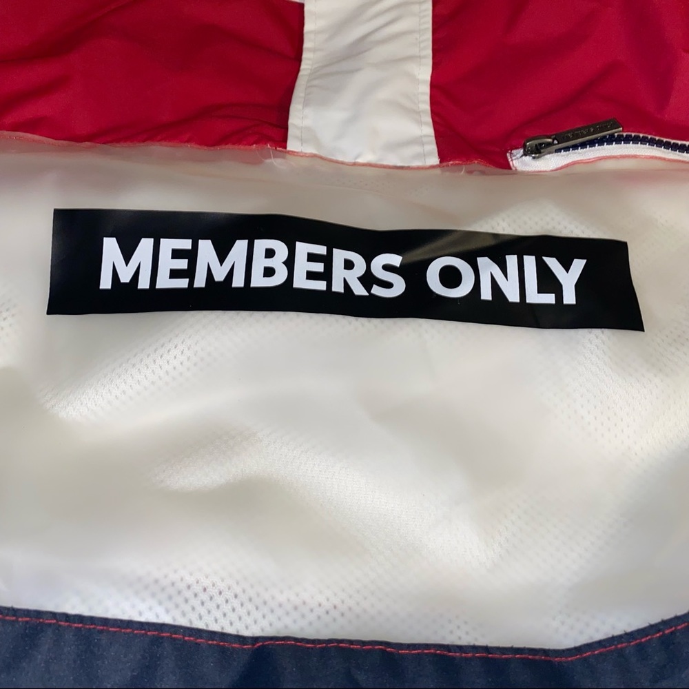Members Only Pull Over Light Weight Windbreaker J… - image 3